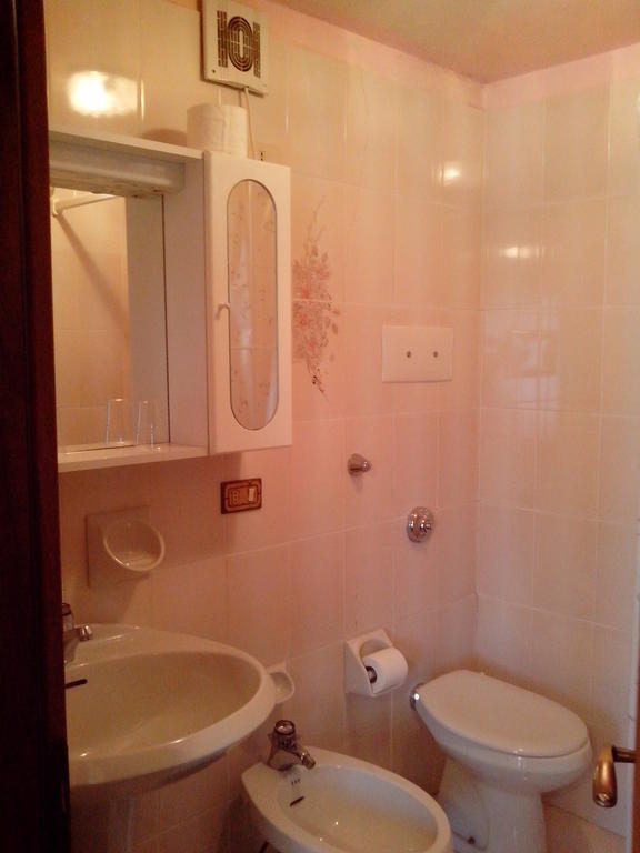 Hotel Monte Fior Foza Habitación foto
